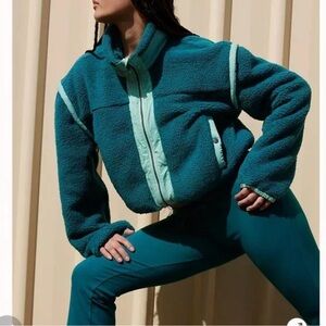 Free people movement, teal courtside fleece size XS
